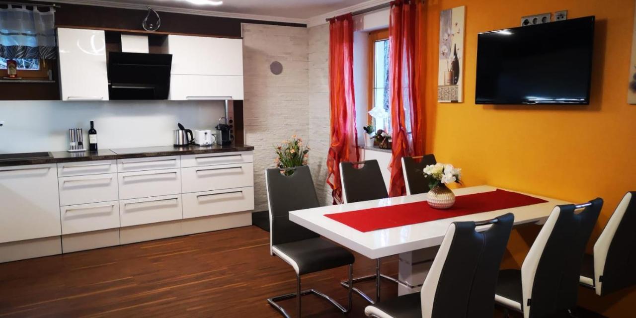 Schottwien Haus Am Fusse Des Semmerings מראה חיצוני תמונה